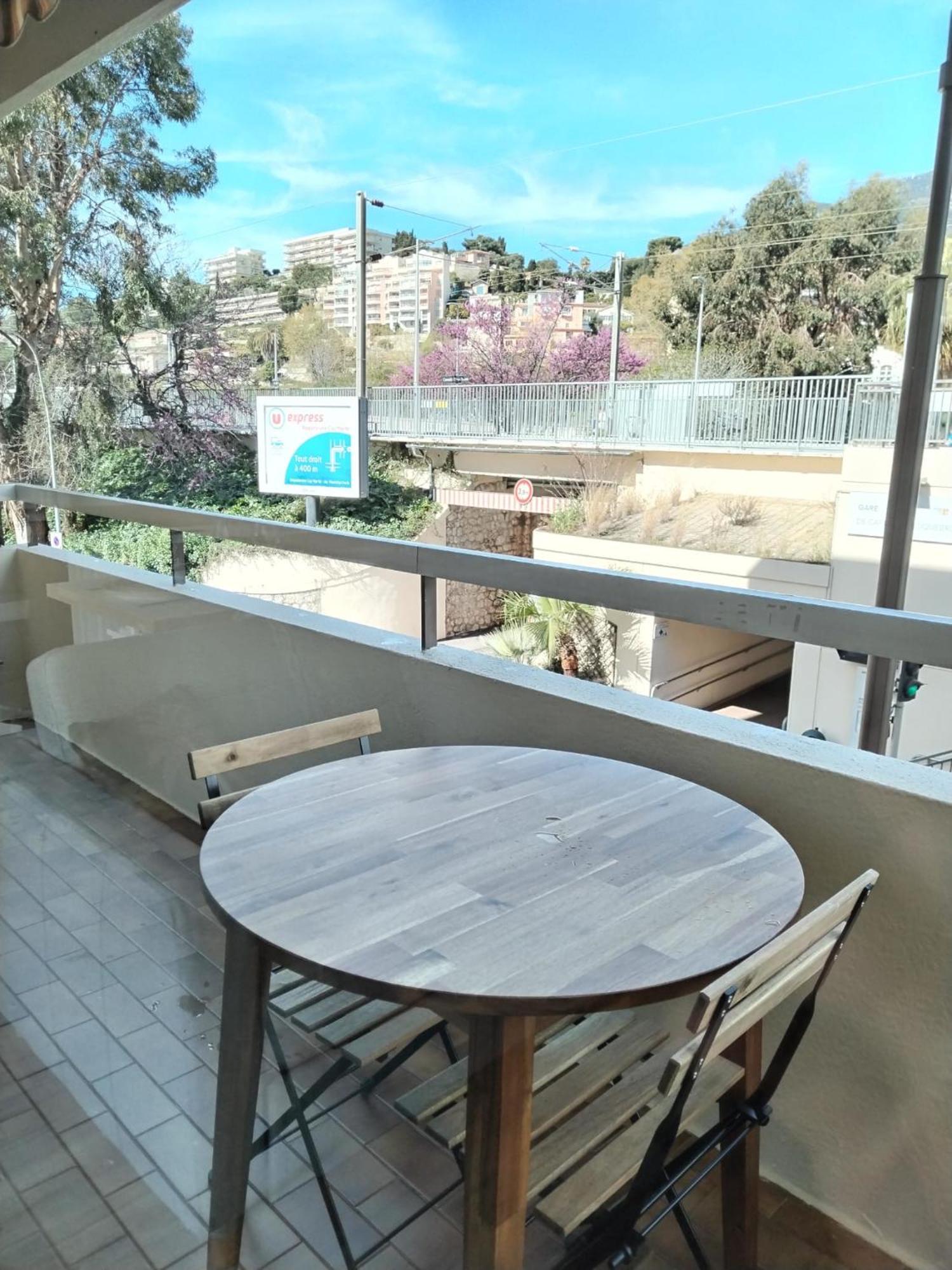 Studio Avec Coin Nuit Roquebrune-Cap-Martin Εξωτερικό φωτογραφία